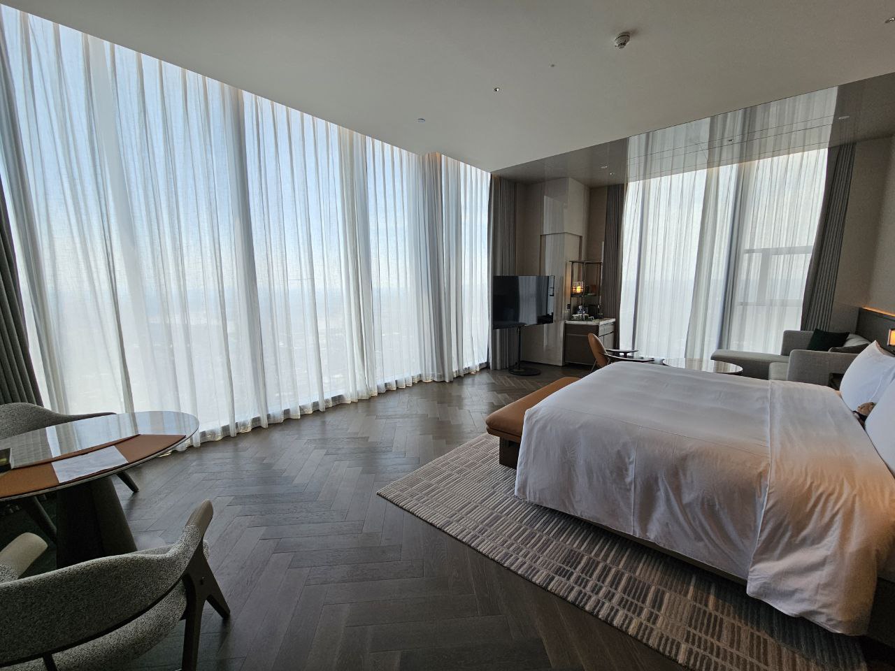 Conrad Chongqing
