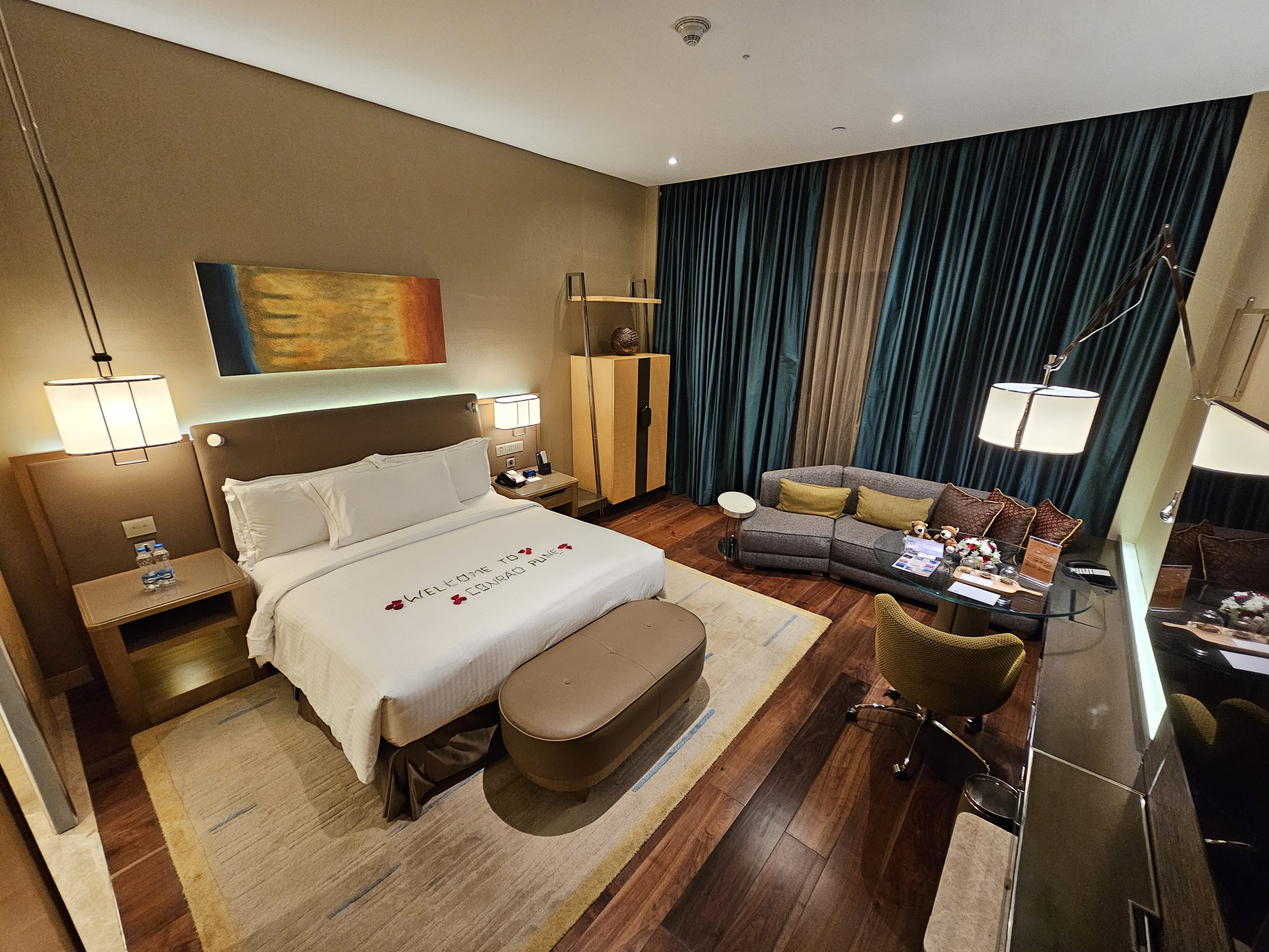20241110 192959 Conrad Pune