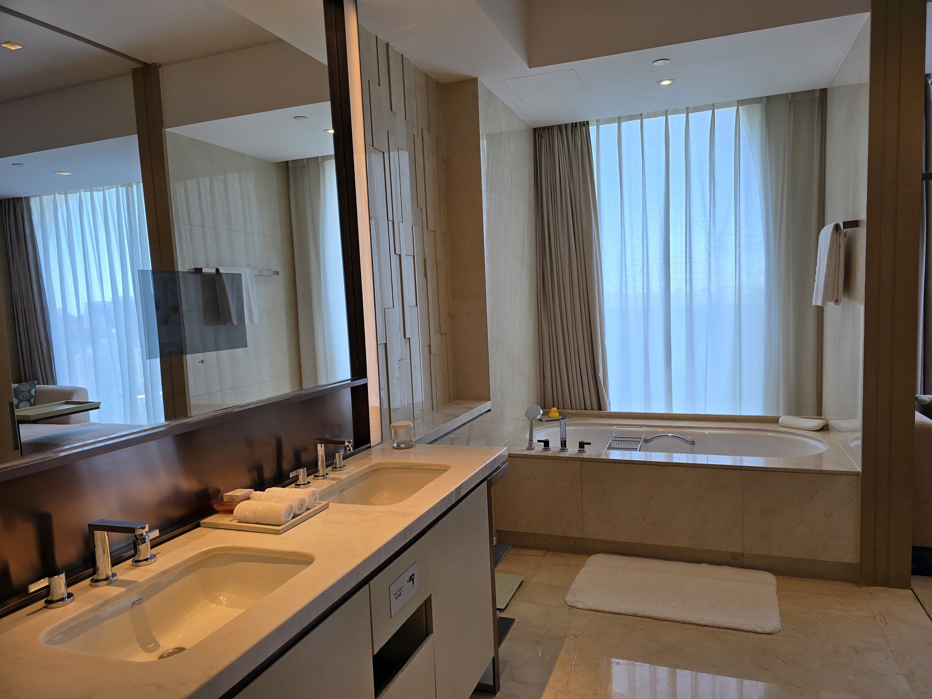 Conrad Beijing Executive Room